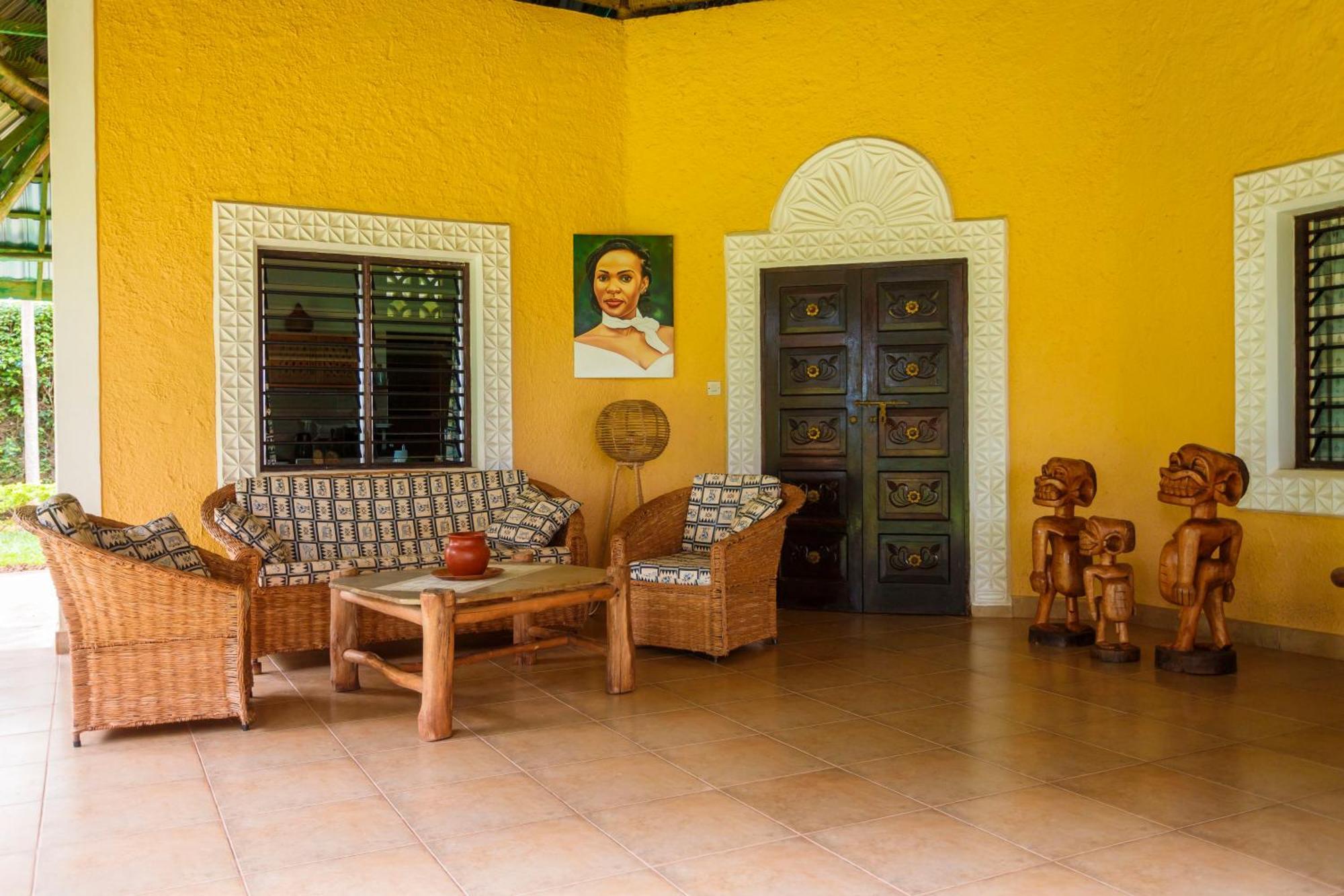 Diani Beach-Villa Kirsch Galu Екстериор снимка
